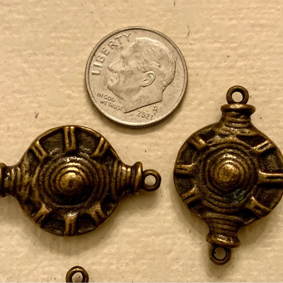 Only lot..custom designed jewelry parts - Picture 6 of 6